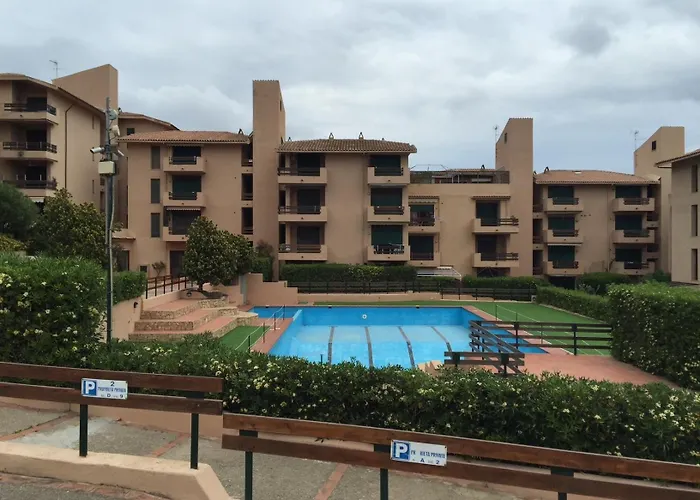 Beautiful Near The With Swimming Pool